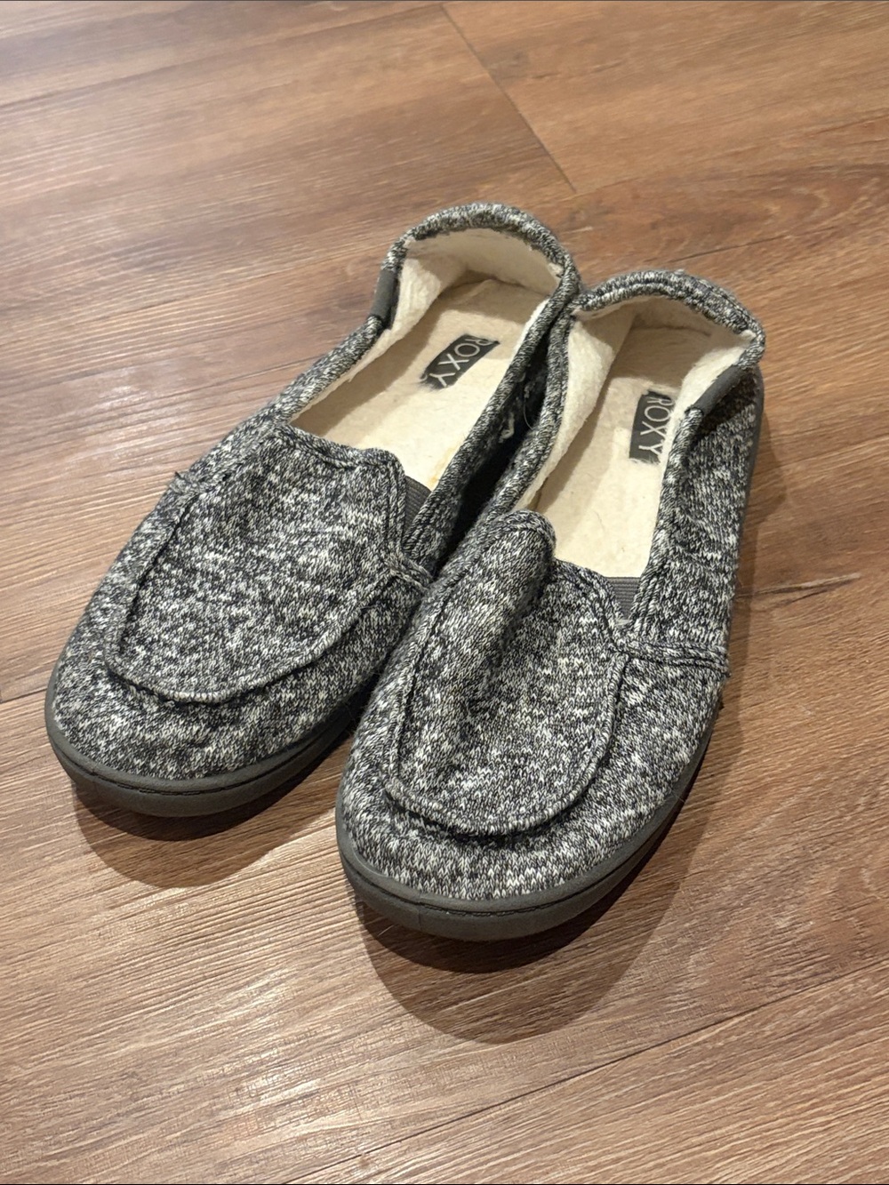 Roxy Gray Knit Slip-On Casual Shoe size 9